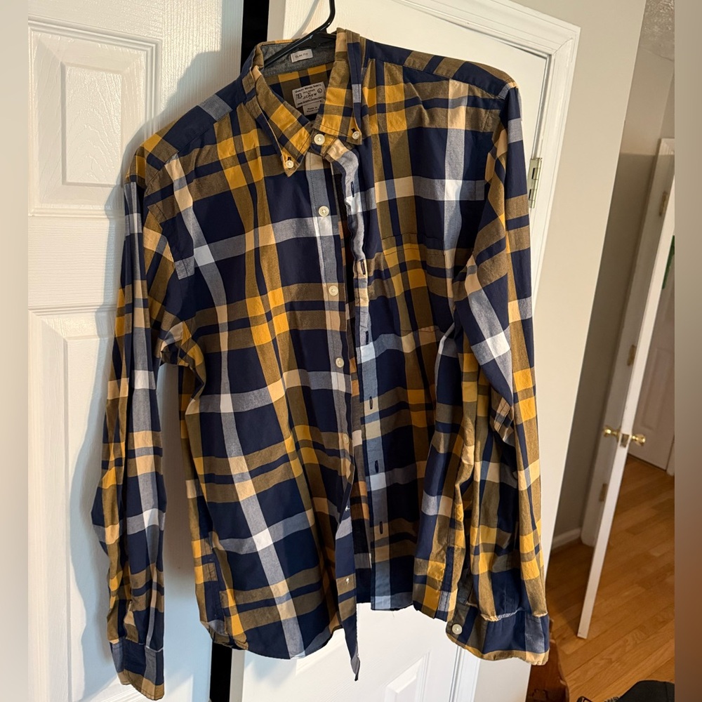 Men’s button down shirt.